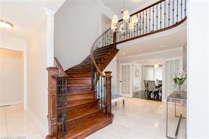 2748 Guilford Cres, House detached with 4 bedrooms, 4 bathrooms and 6 parking in Oakville ON | Image 32