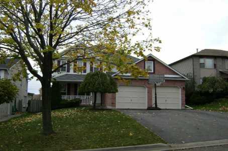 856 Lochness Cres, House detached with 4 bedrooms, 4 bathrooms and 4 parking in Oshawa ON | Image 1