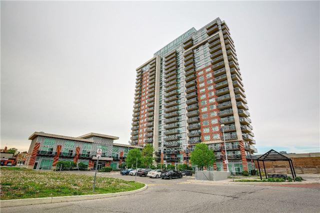 1004 - 215 Queen St E, Condo with 1 bedrooms, 1 bathrooms and 1 parking in Brampton ON | Image 1