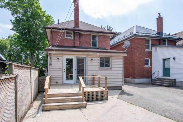 72 Perth St, House detached with 3 bedrooms, 2 bathrooms and 2 parking in Stratford ON | Image 30