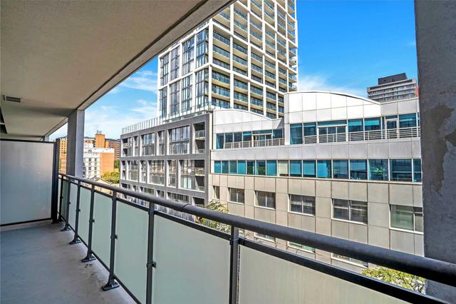 833 - 460 Adelaide St E, Condo with 2 bedrooms, 2 bathrooms and 1 parking in Toronto ON | Image 26