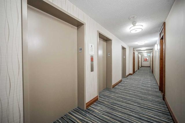 1910 - 4889 Kimbermount Ave, Condo with 1 bedrooms, 1 bathrooms and 1 parking in Mississauga ON | Image 20