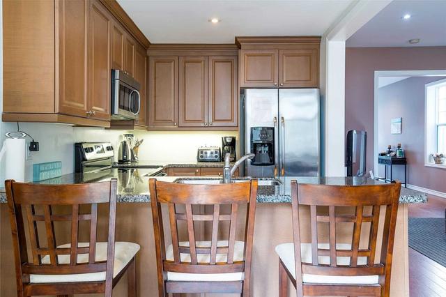 8 - 15 30th St N, Townhouse with 4 bedrooms, 4 bathrooms and 2 parking in Wasaga Beach ON | Image 2