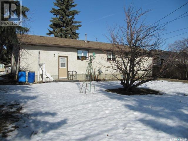 608 5th Street W, House detached with 3 bedrooms, 2 bathrooms and null parking in Wilkie SK | Image 19
