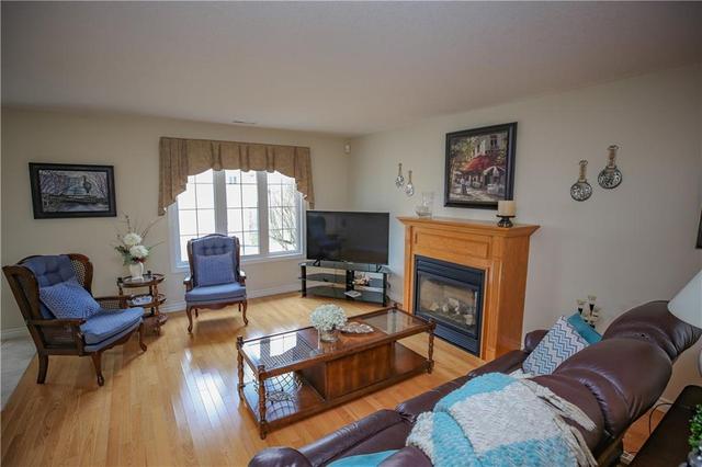 14 Loyalist Place, House detached with 2 bedrooms, 2 bathrooms and 4 parking in Brockville ON | Image 5