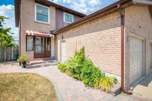 49 Barrington Cres, House semidetached with 3 bedrooms, 2 bathrooms and 5 parking in Markham ON | Image 30
