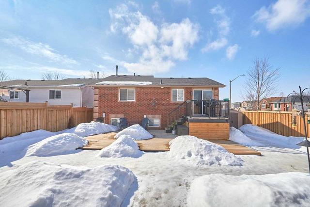 211 Columbia Rd, House detached with 2 bedrooms, 2 bathrooms and 4 parking in Barrie ON | Image 6