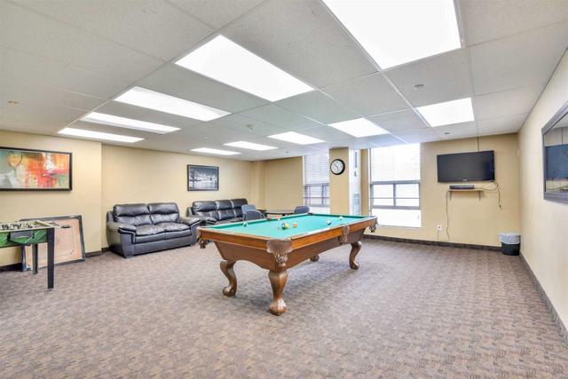 1801 - 25 Kensington Rd, Condo with 2 bedrooms, 2 bathrooms and 1 parking in Brampton ON | Image 24