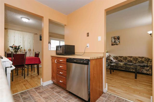 10 - 93 Hansen Rd N, Townhouse with 3 bedrooms, 3 bathrooms and 2 parking in Brampton ON | Image 21