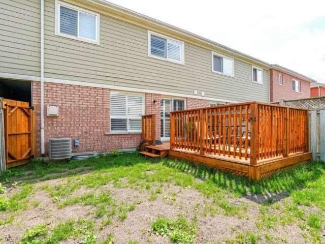 29 Irene Cres, House attached with 3 bedrooms, 3 bathrooms and 2 parking in Brampton ON | Image 20