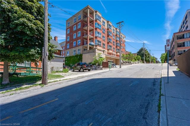 207 - 20 St George Street, House attached with 1 bedrooms, 1 bathrooms and null parking in Kitchener ON | Image 18
