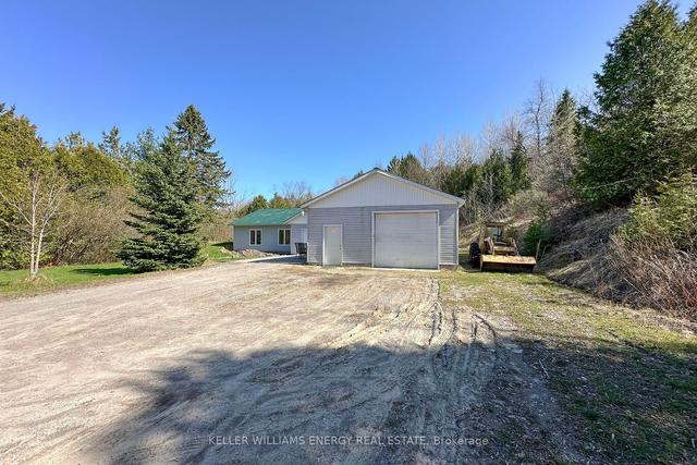 314 County Rd 30, House detached with 3 bedrooms, 2 bathrooms and 12 parking in Brighton ON | Image 4