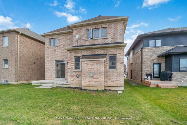 26 Sparkle Dr, House detached with 4 bedrooms, 4 bathrooms and 4 parking in Thorold ON | Image 33