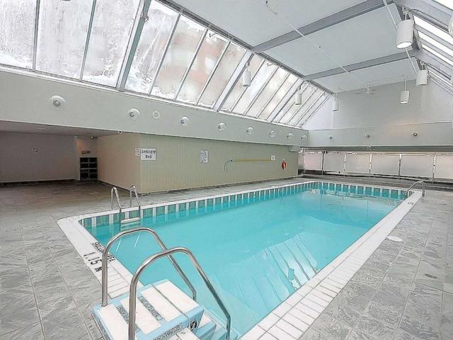 2006 - 335 Webb Dr, Condo with 2 bedrooms, 2 bathrooms and 1 parking in Mississauga ON | Image 22