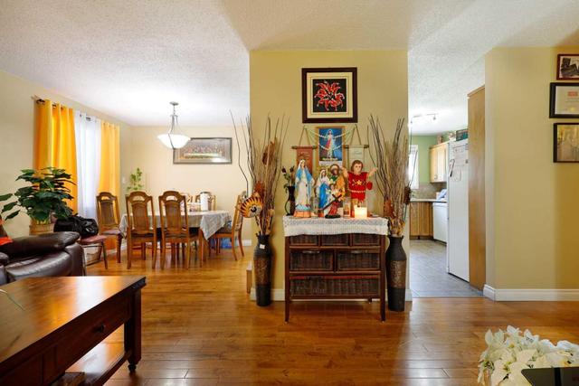 412 4 Street W, House detached with 4 bedrooms, 2 bathrooms and 3 parking in Brooks AB | Image 8