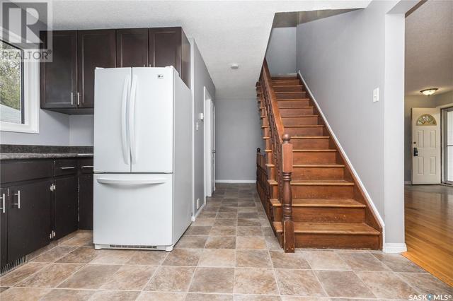 867 East Centre, House semidetached with 3 bedrooms, 2 bathrooms and null parking in Saskatoon SK | Image 15