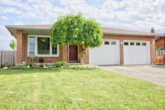 87 College Park Dr, House detached with 4 bedrooms, 2 bathrooms and 4 parking in Welland ON | Image 28