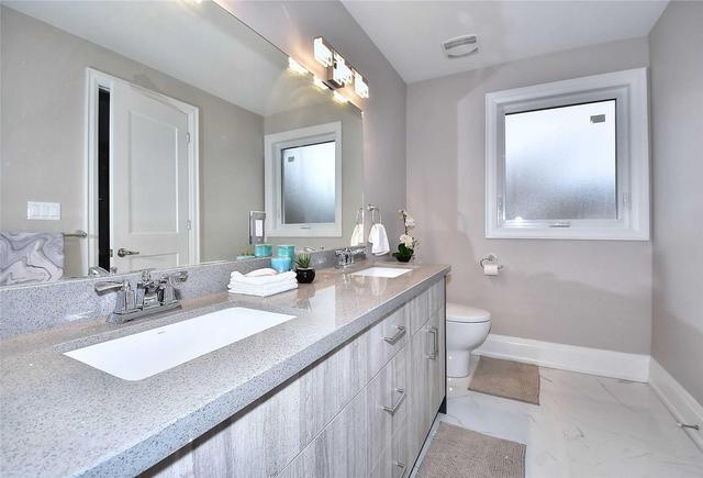 123 Harding Blvd, House detached with 4 bedrooms, 4 bathrooms and 2 parking in Toronto ON | Image 21