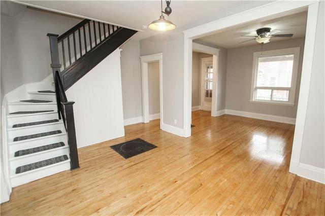 141 First Street W, Townhouse with 3 bedrooms, 1 bathrooms and 2 parking in Cornwall ON | Image 9