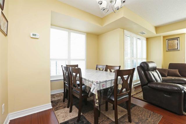 309 - 60 Fairfax Cres, Condo with 2 bedrooms, 2 bathrooms and 1 parking in Toronto ON | Image 7