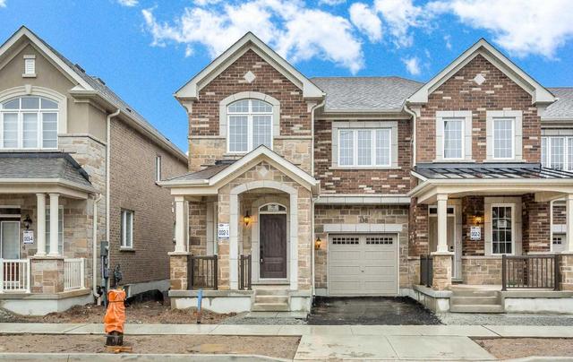 138 Kaitting Tr, House attached with 3 bedrooms, 3 bathrooms and 1 parking in Oakville ON | Image 1