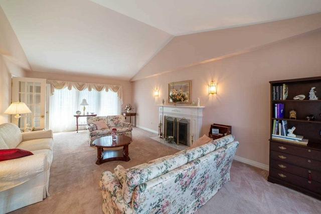 6767 January Dr, House detached with 4 bedrooms, 4 bathrooms and 8 parking in Niagara Falls ON | Image 6