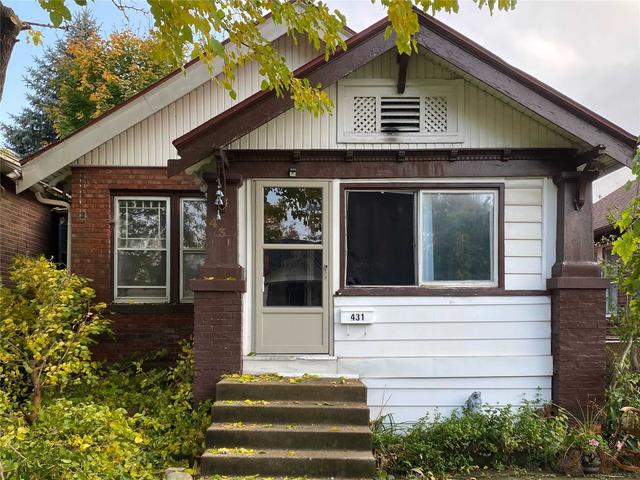 431 Grove Ave, House detached with 2 bedrooms, 1 bathrooms and 0 parking in Windsor ON | Image 5