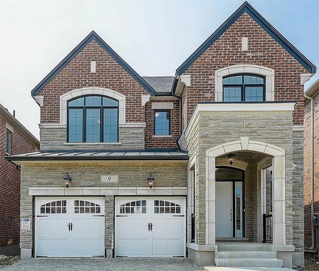 9 Streamside St, House detached with 4 bedrooms, 3 bathrooms and 4 parking in Vaughan ON | Image 1