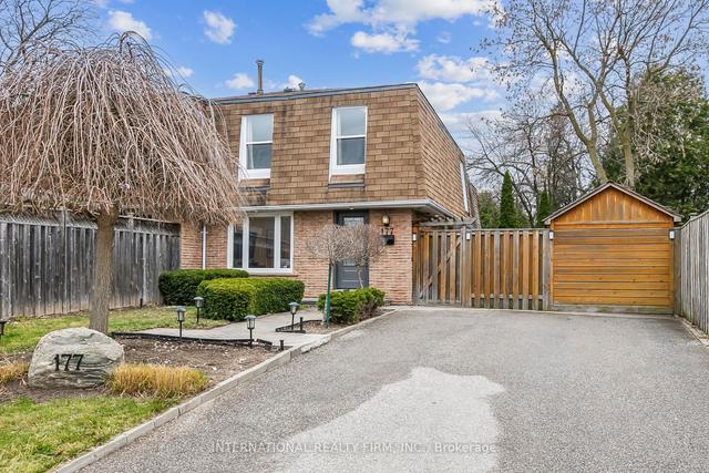 177 Avenue Rd, House attached with 3 bedrooms, 2 bathrooms and 5 parking in Richmond Hill ON | Image 31