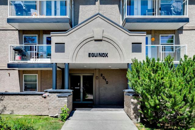 104 - 2010 35 Avenue Sw, Condo with 2 bedrooms, 1 bathrooms and 1 parking in Calgary AB | Image 26