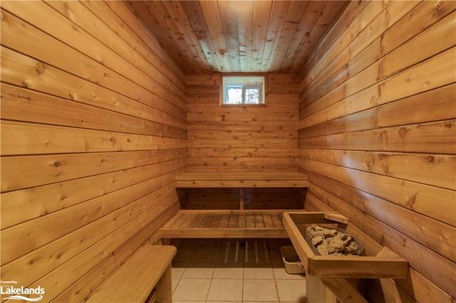 Lower level sauna | Image 29