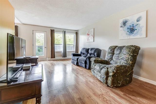 301 - 2411 New St, Condo with 2 bedrooms, 1 bathrooms and 1 parking in Burlington ON | Image 16