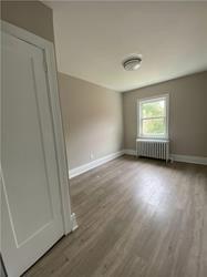 2nd fl - 521 Rogers Rd, House detached with 2 bedrooms, 1 bathrooms and 1 parking in Toronto ON | Image 2