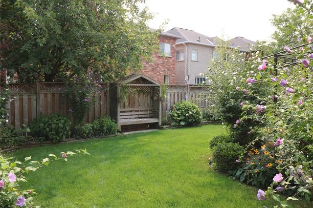 5400 Kindos St, House detached with 3 bedrooms, 3 bathrooms and 4 parking in Burlington ON | Image 33
