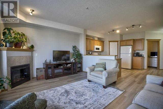 103, - 15 Everstone Drive Sw, Condo with 1 bedrooms, 1 bathrooms and 1 parking in Calgary AB | Image 11