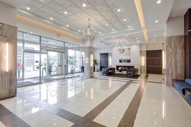 Lph315 - 7161 Yonge St, Condo with 2 bedrooms, 2 bathrooms and 2 parking in Markham ON | Image 15