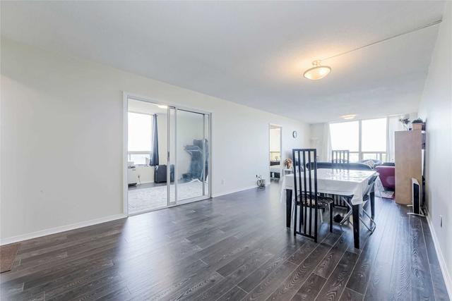 1206 - 1 Reidmount Ave, Condo with 3 bedrooms, 2 bathrooms and 1 parking in Toronto ON | Image 26