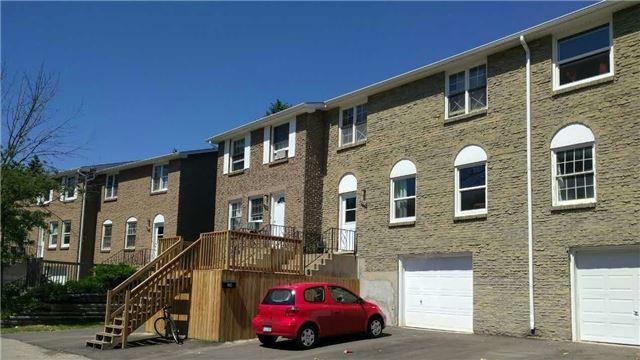 212 Westcourt Pl, Townhouse with 2 bedrooms, 2 bathrooms and 1 parking in Waterloo ON | Image 1
