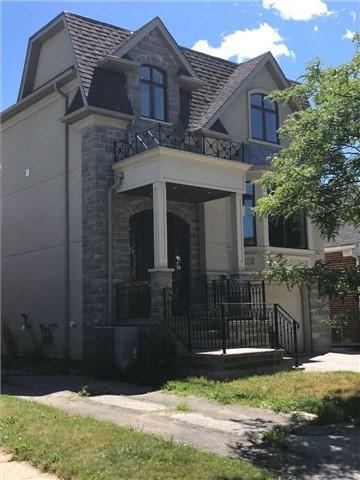 601 Broadway Ave, House detached with 4 bedrooms, 5 bathrooms and 2 parking in Toronto ON | Image 1