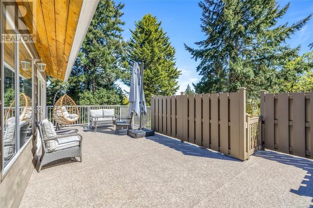 154 Castle Cross Rd, House detached with 3 bedrooms, 2 bathrooms and 3 parking in Saltspring Island BC | Image 24