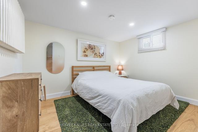 19 Danesbury Ave, House detached with 2 bedrooms, 2 bathrooms and 2 parking in Toronto ON | Image 17