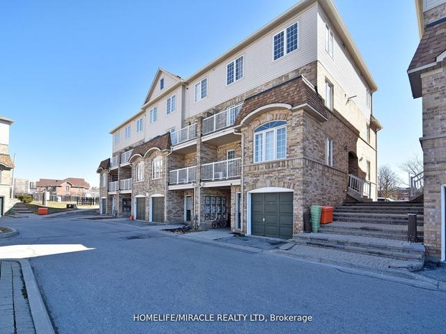 116 - 200 Mclevin Ave, Townhouse with 2 bedrooms, 1 bathrooms and 1 parking in Toronto ON | Image 31