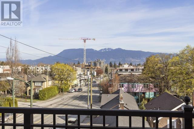 1 - 2780 Alma Street, House attached with 2 bedrooms, 2 bathrooms and 1 parking in Vancouver BC | Image 22