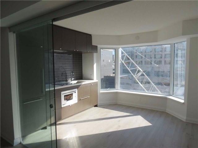 1510 - 155 Yorkville Ave, Condo with 1 bedrooms, 1 bathrooms and 0 parking in Toronto ON | Image 10