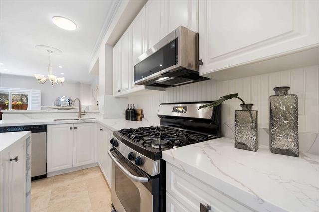 291 David Dunlap Circ, House attached with 3 bedrooms, 3 bathrooms and 3 parking in Toronto ON | Image 35