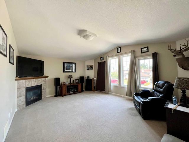 98 Coalbanks Gate W, House detached with 4 bedrooms, 3 bathrooms and 4 parking in Lethbridge AB | Image 18