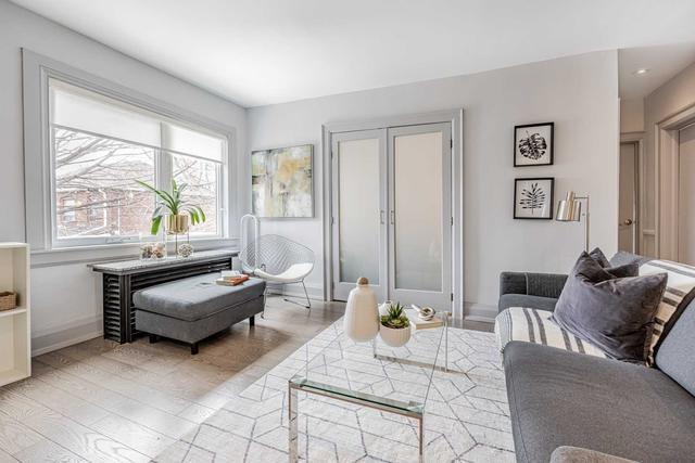 4 Chambers Ave, House semidetached with 2 bedrooms, 1 bathrooms and 1 parking in Toronto ON | Image 9