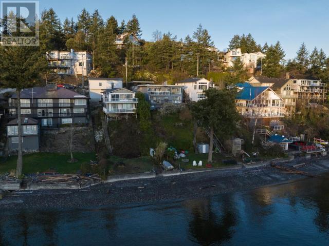 362 Avalon Drive, House detached with 4 bedrooms, 3 bathrooms and 2 parking in Gibsons BC | Image 20