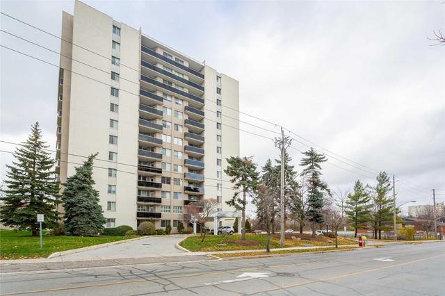 202 - 81 Millside Dr, Condo with 3 bedrooms, 2 bathrooms and null parking in Milton ON | Image 1