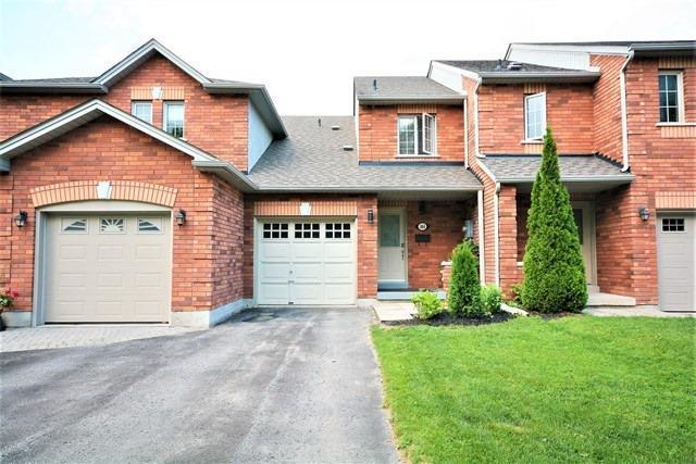 104 Holgate St, House attached with 3 bedrooms, 2 bathrooms and 2 parking in Barrie ON | Image 1